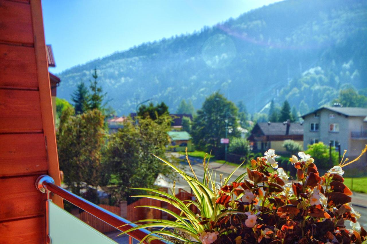 Pensjonat & Restauracja Lustrzany Zakatek Hotel Szczyrk Buitenkant foto